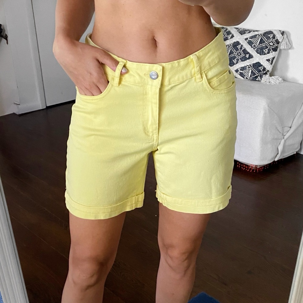 π CASUAL LEMON MID RISE COTTON JEAN SHORTS! - Picture 1 of 10